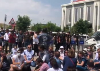 Doktorlar, Fahrettin Koca’yı istifaya çağırdı