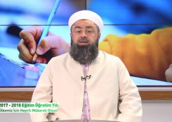 Ölen cemaat lideriyle konuştuğunu söyleyip şeyhliğini ilan etti