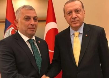 Metin Külünk’ten sert çıkış: Bu düzen baştan aşağı değişmeli