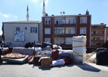 Fetihtepe’de dönüşüm zulmü: Yurttaşlar memleketlerine dönmek zorunda kaldı