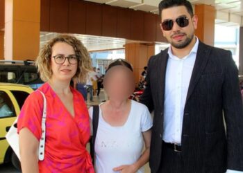 Çöp evde bulunan çocuğun annesi: Benim yanımda olmasını istiyorum