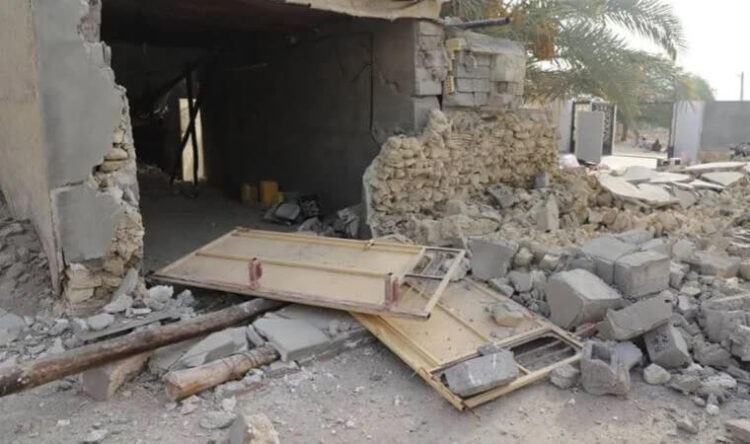 Komşuda 3 büyük deprem: Ölü ve yaralılar var