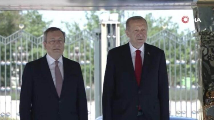 10 yıl aradan sonra… Erdoğan ve Draghi Ankara’da bir araya geldi