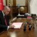 Erdoğan üç ismi görevden aldı