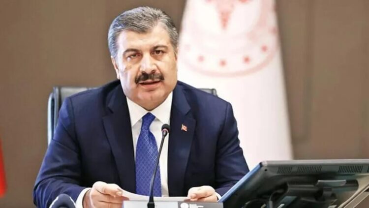 Bakan Koca: Covid yeniden artış gösteriyor, hatırlatma dozu olunmalı