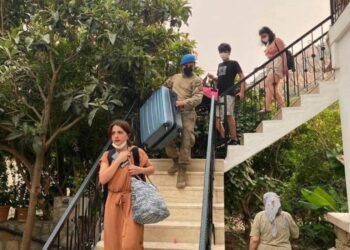 Datça’daki yangın kontrol altına alındı: Askerler yurttaşları tahliye etti