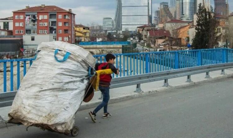 Çocuk yoksulluğu eşitsizliktir