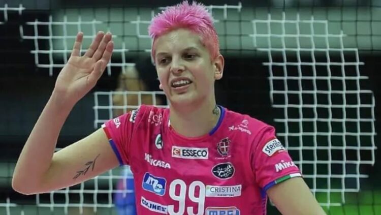 Ebrar Karakurt maç sonu sevinci için özür diledi