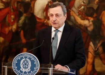 İtalya’da hükümet dağıldı: Başbakan Draghi’nin istifası kabul edilmedi