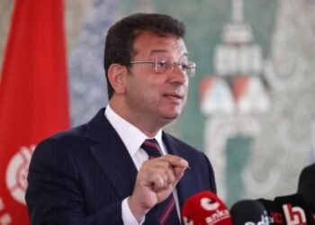 Saraçhane’ye davet edilmedi, Erdoğan’ı bekledi