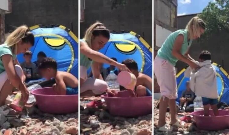 Çocuğunu sokak ortasında leğende yıkadı: ‘Neler çektiğimiz görünsün istedim’