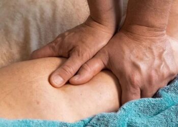 Tatil yerinde ‘masöz’ skandalı: ‘Taciz edip filme aldı’