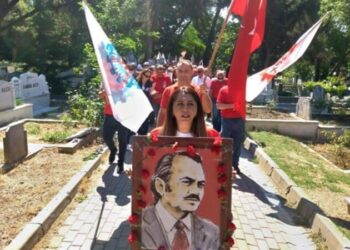 Kemal Türkler mezarı başında anıldı
