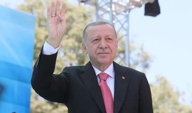 Öztrak’tan Erdoğan’a: Bankaları tehdit etmeye başlamışlar