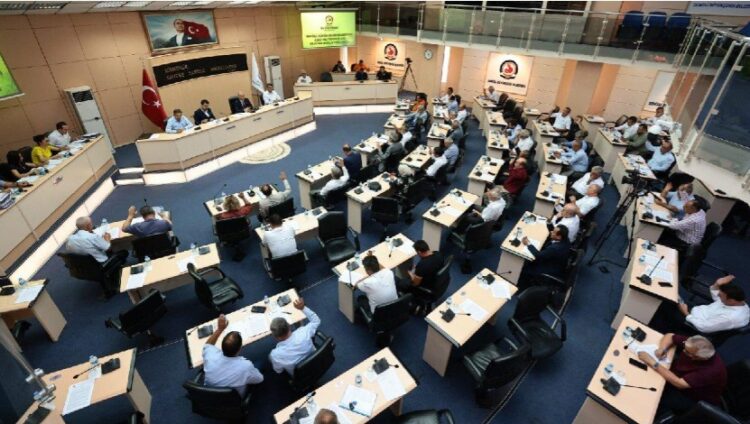 Dar gelirli için konut yapılacaktı… AKP’li belediye parsel parsel satıyor!