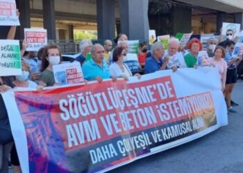 Kadıköylüler, Söğütlüçeşme’de süren gar projesine karşı eylem yaptı