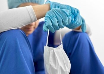 100 bin imza toplayan hekimler Sağlık Bakanlığı’na gidiyor