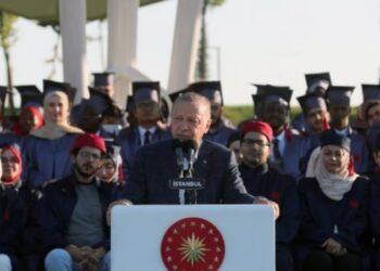 Erdoğan: “Ekonomi istikrar mücadelemizi zaferle neticelendireceğiz”