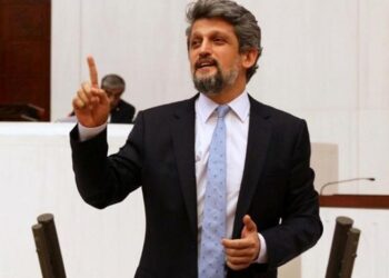 Peker ‘Demirören’i işaret etmişti, HDP’li Paylan: Papadopulos’un ölümü araştırılsın