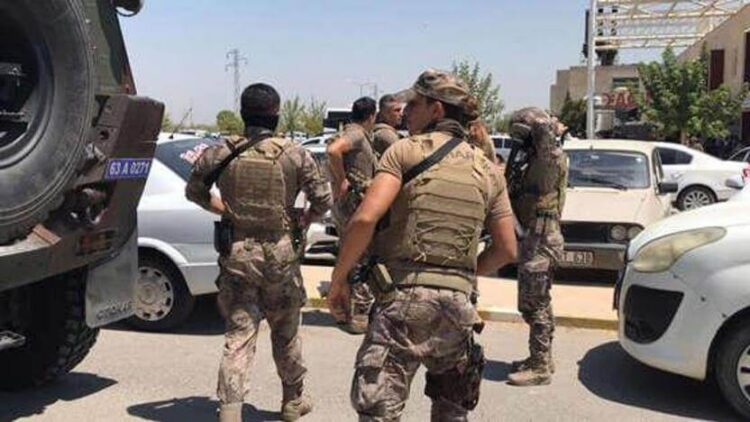 Sağlık kontrolü için hastaneye götürülen şüpheli öldürüldü