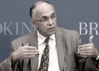 Eski CIA Danışmanı: Yemek yediğim gazeteci Aslı Aydıntaşbaş