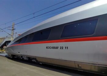 Çin, Endonezya’ya hızlı tren sevkiyatına başladı