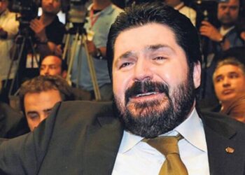 AKP’li Savcı Sayan’a ‘istifa’ çağrısı: ‘Yoksa tüm kirli çamaşırlarını dökerim!’