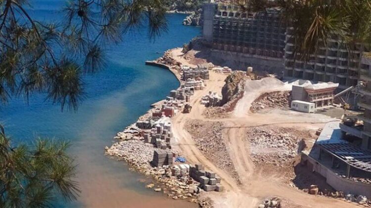 Sinpaş, mahkemenin ‘dur’ demesine rağmen inşaata devam ediyor