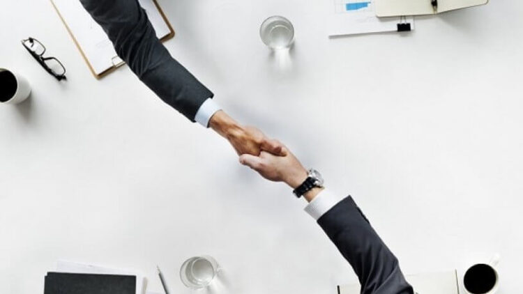 BAE, Türk şirketin yarısını satın aldı