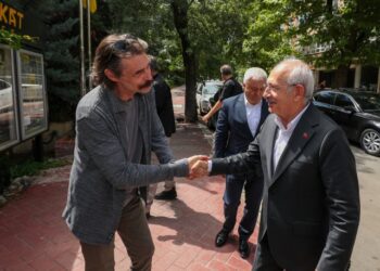 Kılıçdaroğlu’ndan Erdal Beşikçioğlu’na ‘taziye’ ziyareti