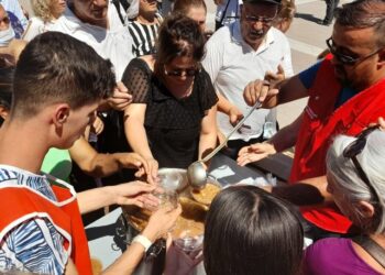 Hacı Bektaş Veli Anma Törenleri’nde aşureler paylaşıldı