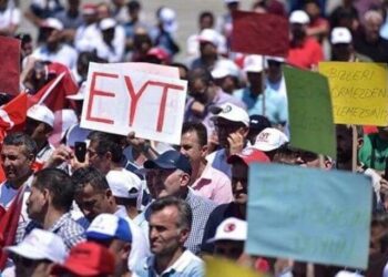 Detaylar ortaya çıktı: İşte hükümetin masasındaki EYT formülü