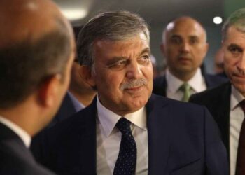 ‘Abdullah Gül harekete geçiyor’ iddiası