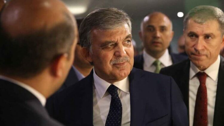 ‘Abdullah Gül harekete geçiyor’ iddiası