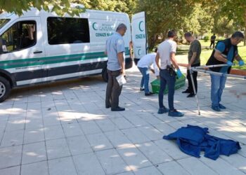 Uzman çavuş, parktaki bankta ölü bulundu!