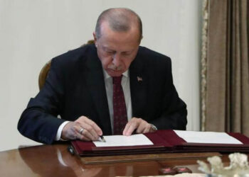 329 ilçenin kaymakamının görev yeri değiştirildi