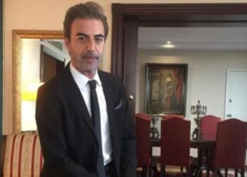 Ünlü oyuncu üçüncü kattan düşerek hayatını kaybetti