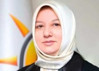 “Kriz yok” diyen AKP’li yönetici halkı suçladı