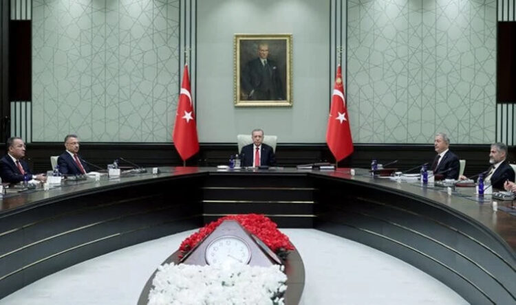 YAŞ kararları açıklandı