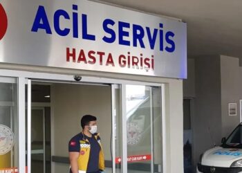 Paraşütü açılmayan asteğmen ağır yaralandı