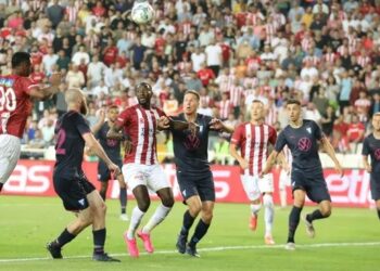 Sivasspor, UEFA Avrupa Ligi’ne veda etti