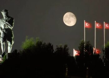 Diyanet, cuma hutbesinde Atatürk’ü yine görmezden geldi