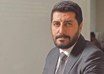 Yenişafak yazarından tepki çeken Gülşen paylaşımı