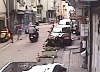 İstanbul’da berber dükkanına silahlı saldırı