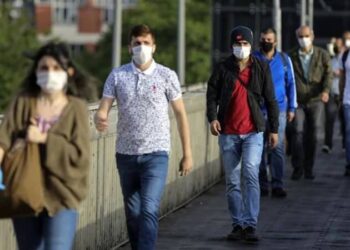 Koronavirüs geçirenlere ‘post Covid sendromu’ uyarısı