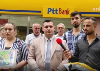 Bakan Nebati’ye ‘İktisada Giriş’ kitabı gönderdiler