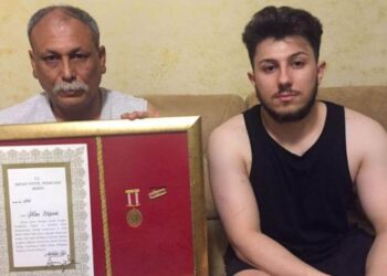 Gazi unvanlı eski özel harekat polisi karakolda işkenceye uğradığını söyledi
