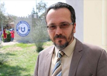 Fişleme skandalıyla adını duyuran rektör yolsuzlukla tekrar gündemde