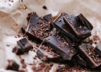 Bitter çikolata gerçekten sağlıklı mı?