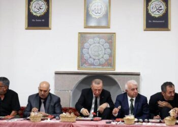 Vakıf başkanı, Erdoğan’ın cemevi ziyaretinin ayrıntılarını anlattı